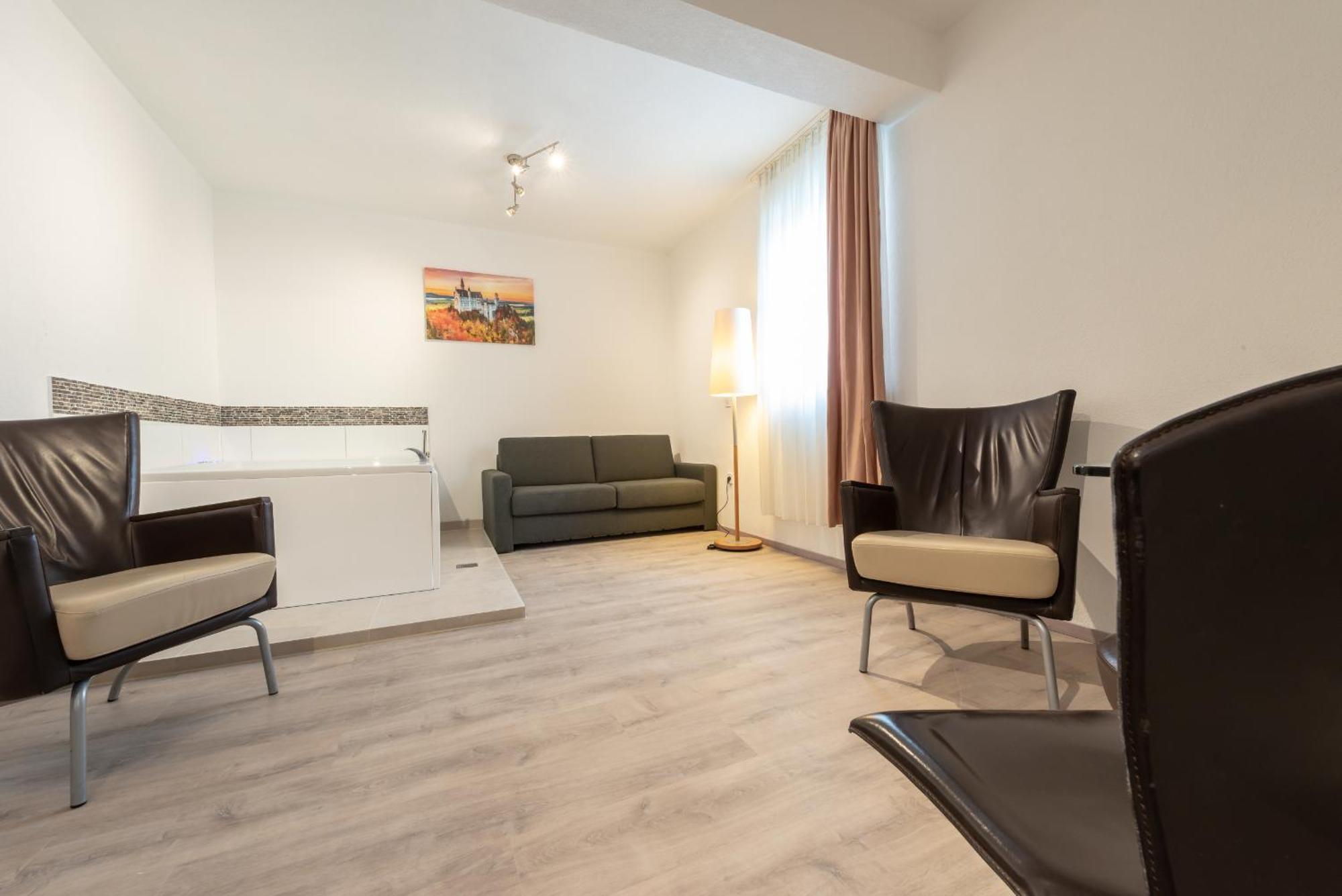 Hotel in Laisen Reutlingen Kamer foto