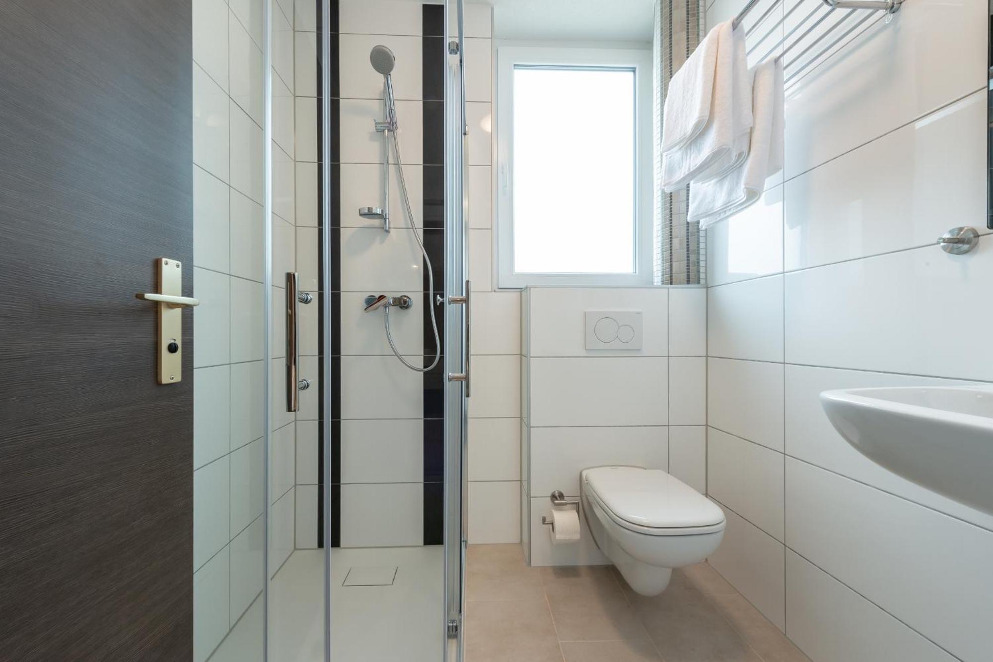 Hotel in Laisen Reutlingen Kamer foto