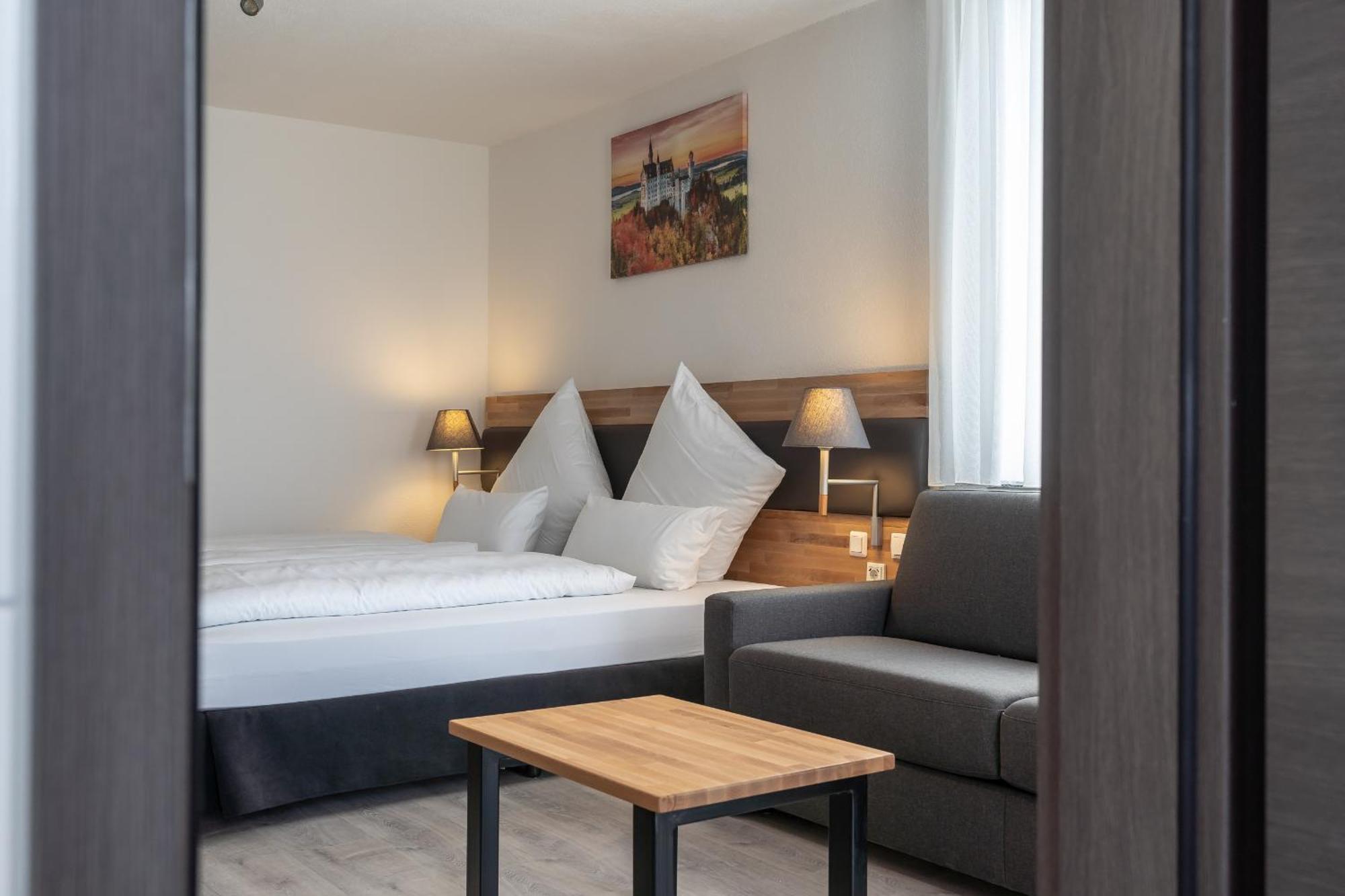 Hotel in Laisen Reutlingen Kamer foto